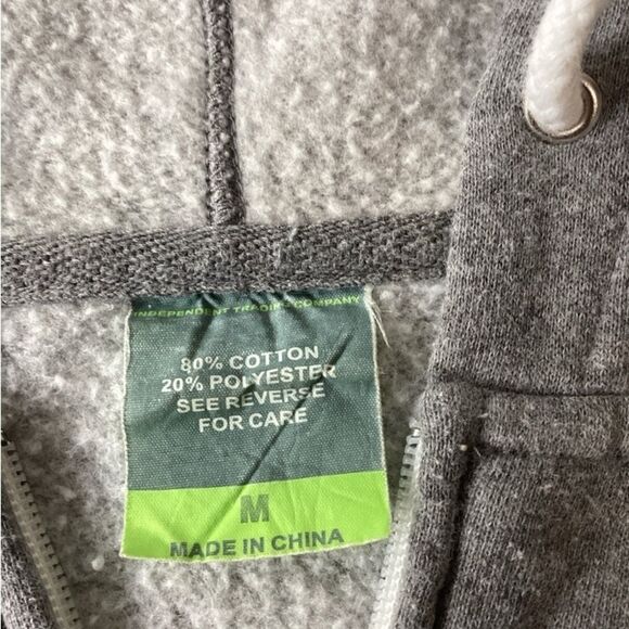 Independent Trading Co. women’s Hooded Sweatshirt. Color Gray Size Medium - Picture 4 of 8
